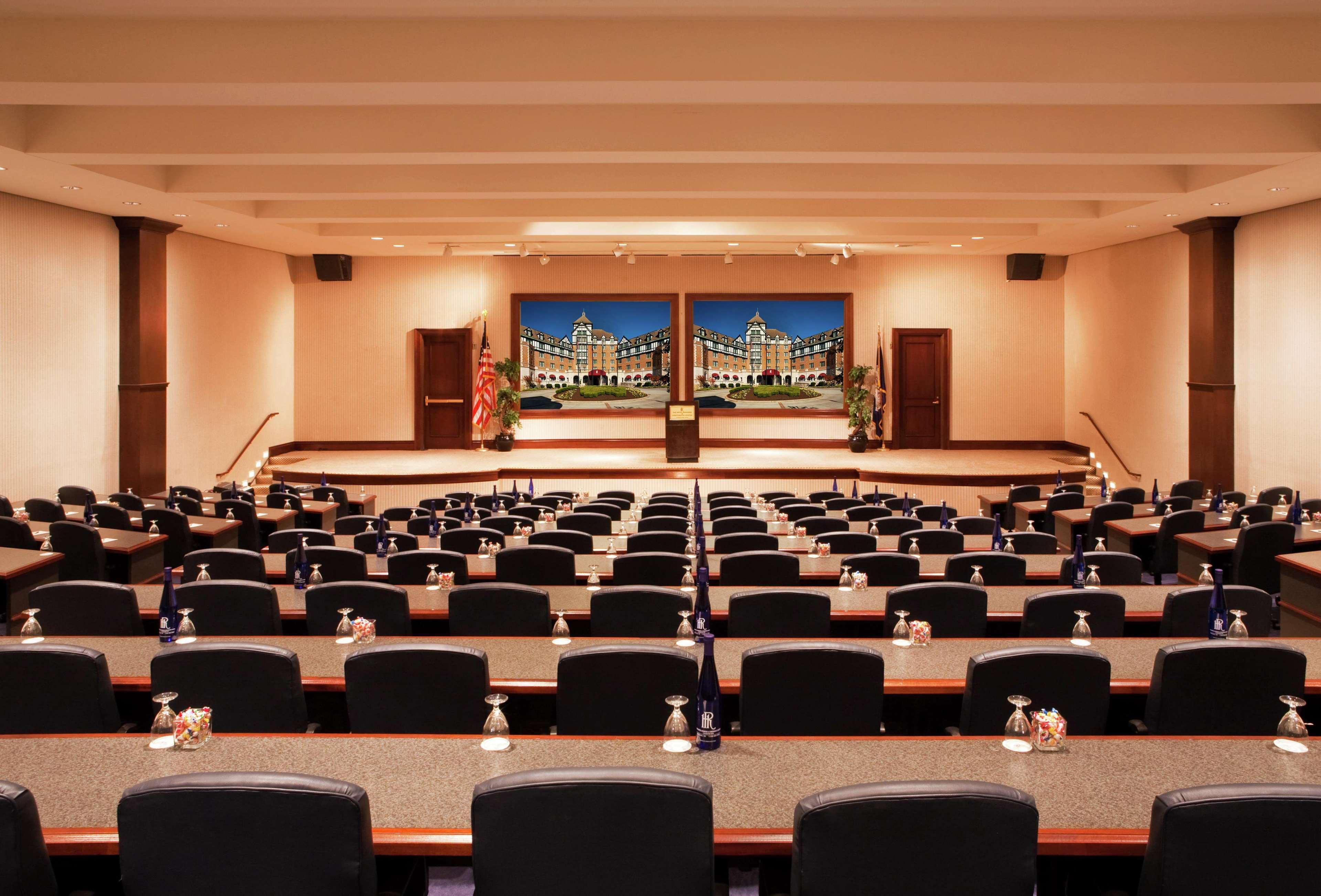 Hotel Roanoke & Conference Center, Curio Collection By Hilton Udogodnienia zdjęcie